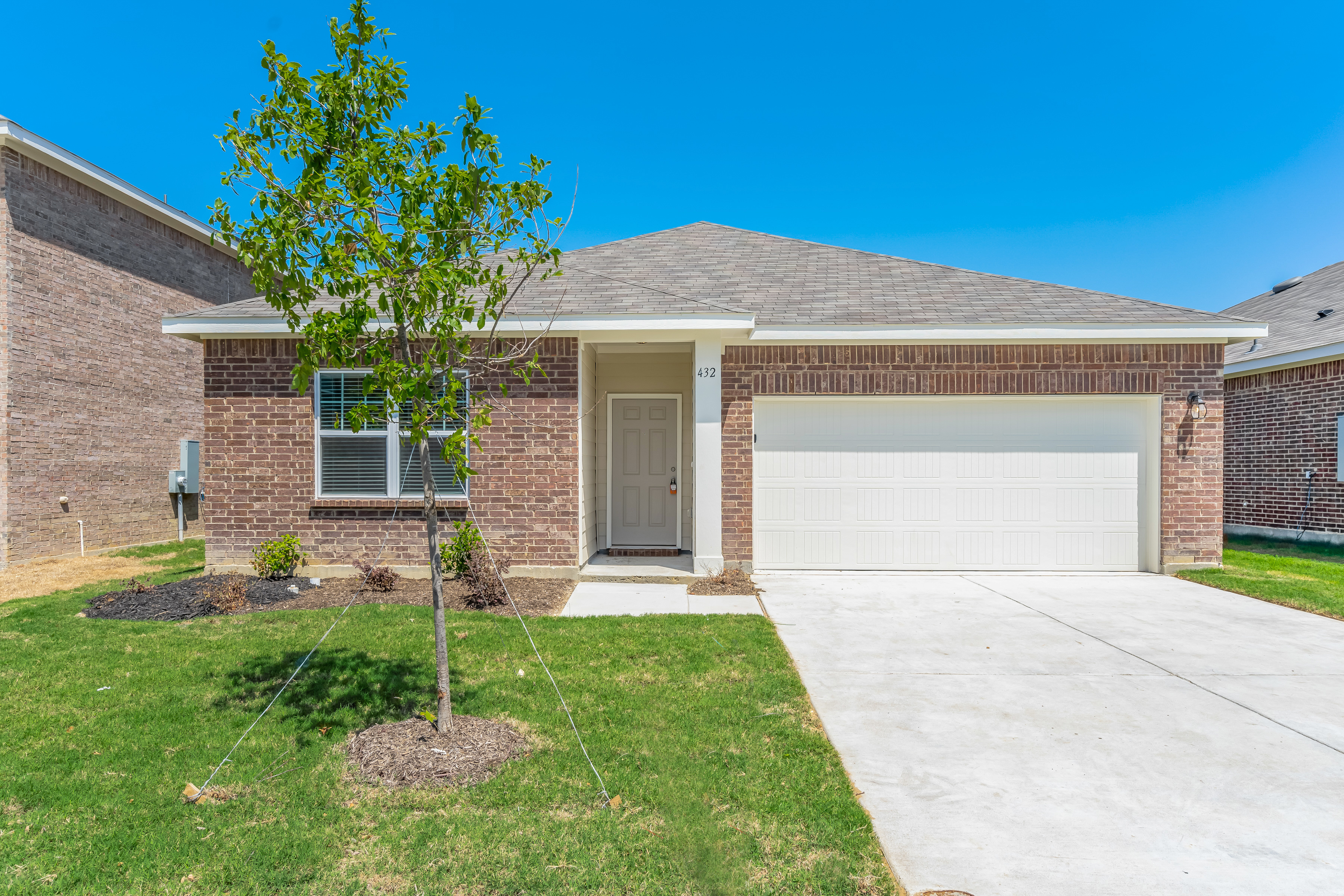 432 Canoe Way Crowley, TX 76036